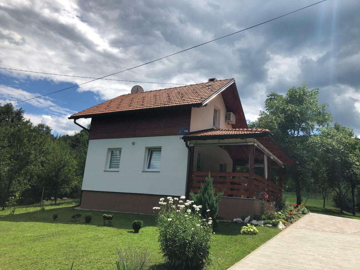 D.I.M. Holiday House Seliste Dreznicko Exterior photo